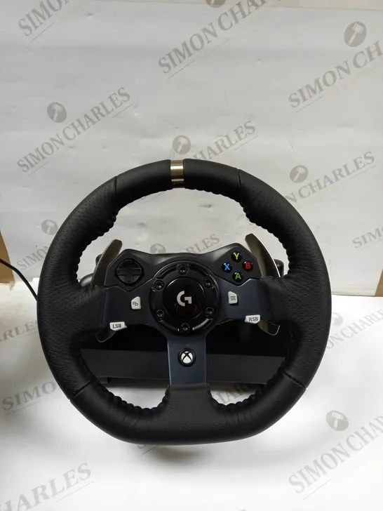 LOGITECH G920 DRIVING FORCE RACING WHEEL (XBOX/PC)