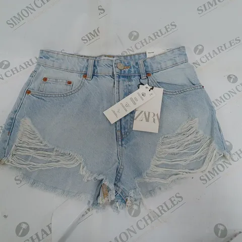 ZARA HIGH RISE DENIMS SHORTS - 36