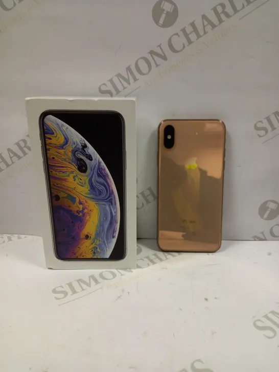 BOXED IPHONE XS SMARTPHONE 