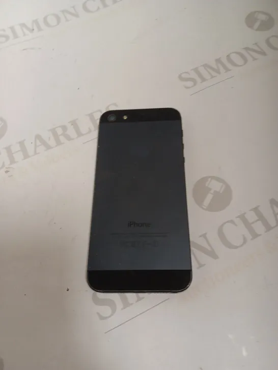 APPLE IPHONE 5 (A1429) 