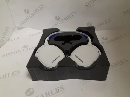 STEELSERIES ARCTIS 7P+ WIRELESS GAMING HEADSET