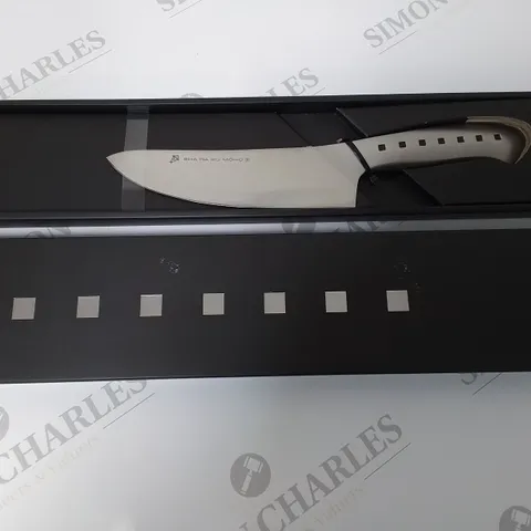 BRAND NEW BOXED SHA RA KU MONO MOLYBDENUM VANADIUM STEEL FJ-13 17CM DEBA KNIFE