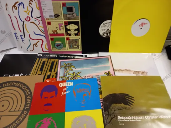 LO TOF ASSORTED VINYL RECORDS TO INCLUDE QUEEN HOT SPACE, LUTHER VANDROSS AND CHRISTIAN WUNSCH