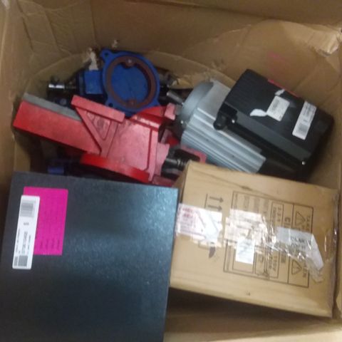 BOX OF ASSORTED ITEMS INCLUDING CL SAFE CS400D, MOTOR PART, TABLE CLAMP AND A 110V INDUCTION MOTOR