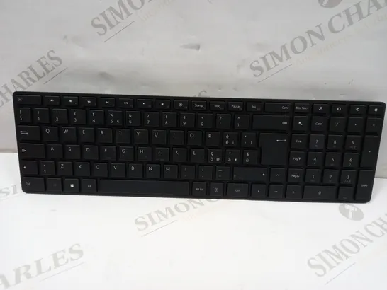 MICROSOFT DESIGNER WIRELESS BLUETOOTH KEYBOARD & MOUSE - ITALIAN VERSION