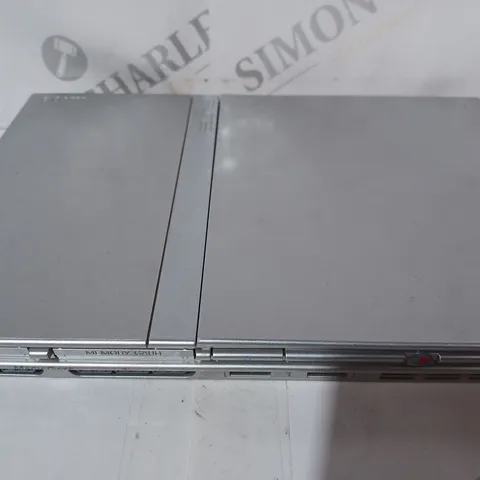 SONY PLAYSTATION 2 SLIM SCPH-70003 GAMES CONSOLE IN SILVER COLOUR