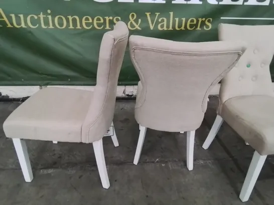 SET OF FOUR DESIGNER BEWLEY UPHOLSTERED DINING CHAIRS STONE OATMEAL FABRIC WHITE LEGS