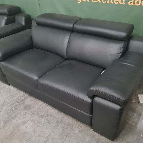 SET OF TWO QUALITY ITALIAN BLACK LEATHER UPHOLSTERED RICCARDO TWO SEATER ELECTRIC MECHANISM SOFAS 