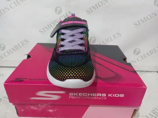 BOXED PAIR OF SKECHERS SHIMMER SPEEDER TRAINERS IN BLACK/MULTICOLOUR UK SIZE 1