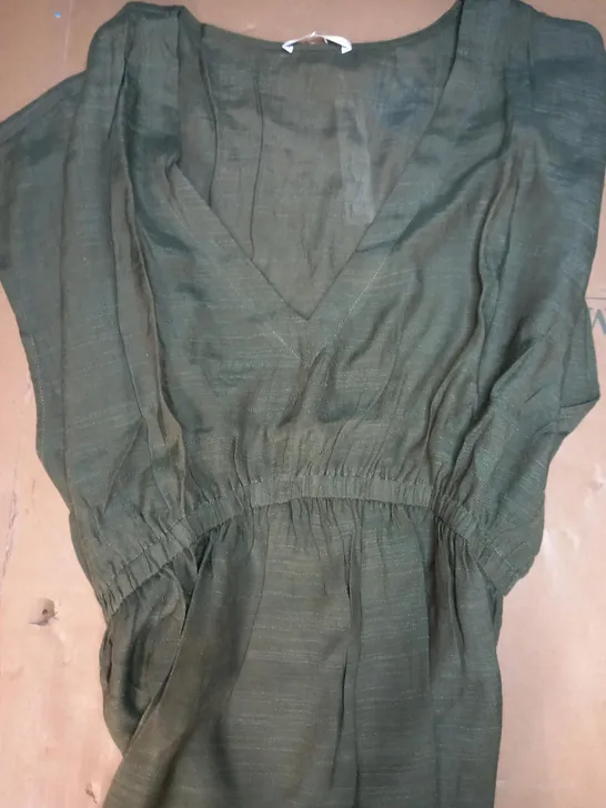 CUPSHE THIN DRESS IN GREEN UK SIZE L