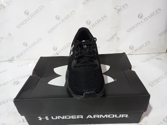 UNDER ARMOUR UAW CHARGED PURSUIT 3 SIZE 7