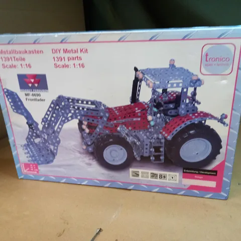 TRONICO DIY METAL KIT TRACTOR 