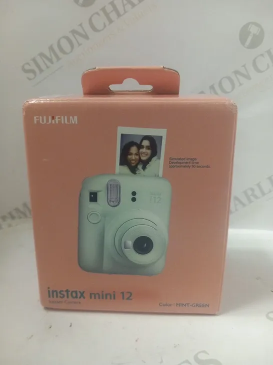 BO0XED FUJIFILM INSTAX MINI 12 INSTANT CAMERA