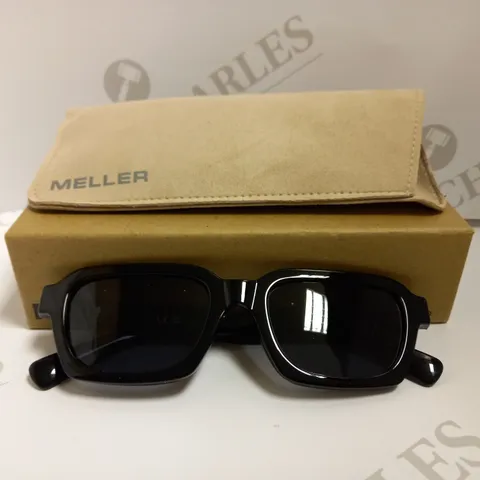 MELLER AYO ALL BLACK SUNGLASSES