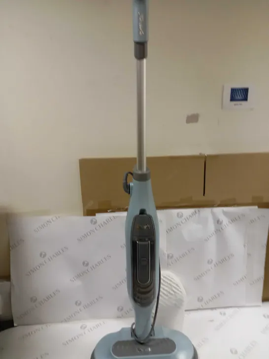 BOXED SHARK S6002UK STEAM FLOOR MOP - COLLECTION ONLY