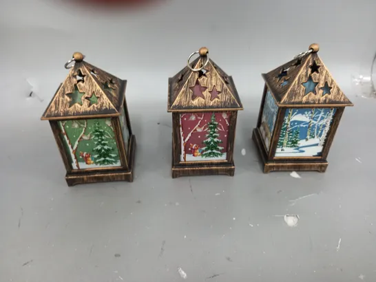 FESTIVE SET OF 3 MINIATURE PRE-LIT LANTERNS 