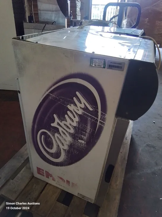 PALLET CONTAINING 2 INTER LEVIN UNDER COUNTER DISPLAY FRIDGES UNTESTED