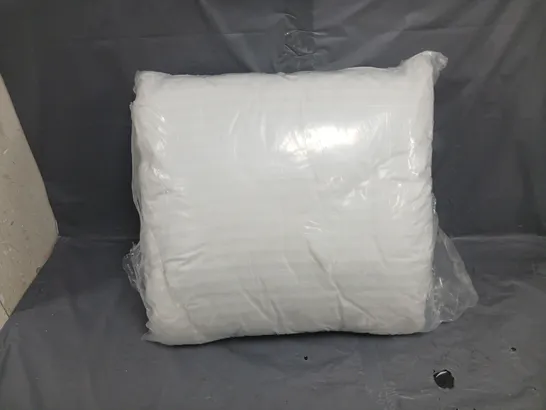 2X FIRM NIGHT PILLOWS IN WHITE 45BY45