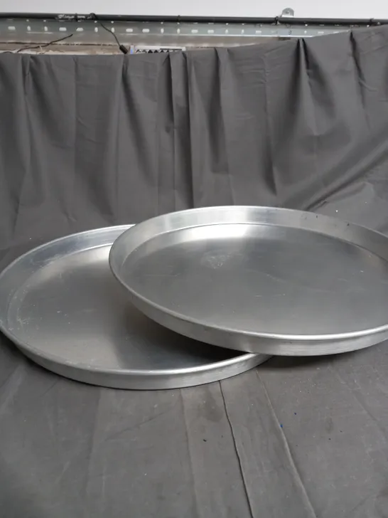 AP X2 TAPERED METAL PIZZA PANS WITH RIM 18" X 1.5"