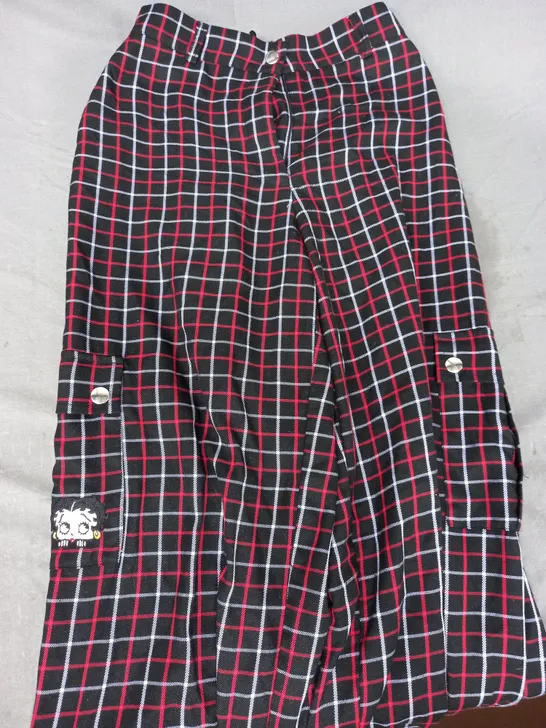 MINGA LONDON BETTY BOOP PANTS IN BLACK/RED/WHITE CHECK SIZE 14