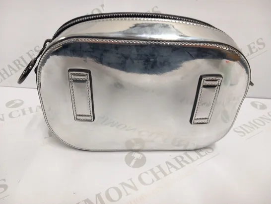 BOXED OFF-WHITE MIRROR SILVER CAMERA BAG 