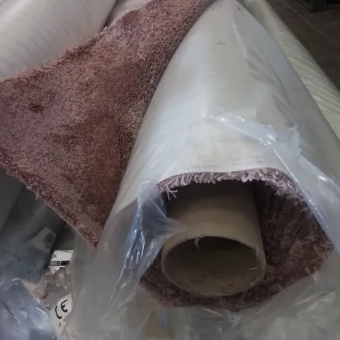 ROLL OF QUALITY PRIMROSE CARPET - APPROXIMATELY 5.1 X 4M 