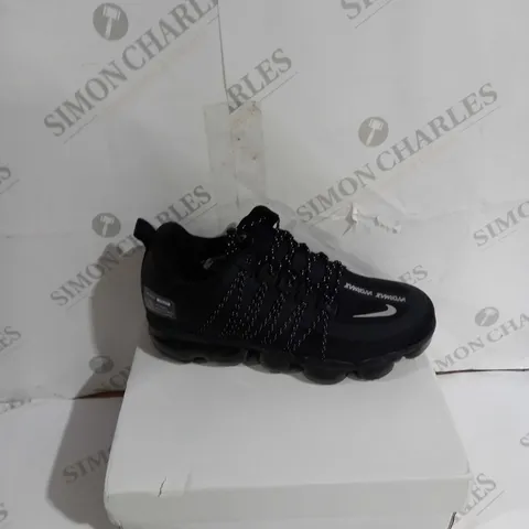 BOXED PAIR OF NIKE VAPORMAX CUSHION UK 5 