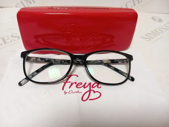 BOXED PAIR OF FREYA BY DUNELM GLASSES