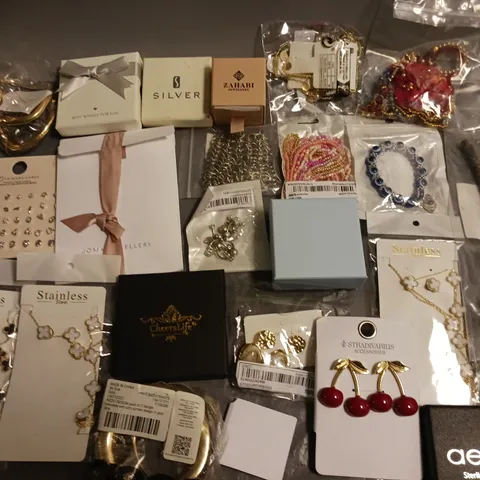 LARGE QUANTITY OF ASSORTED JEWELLERY ITEMS TO INCLUDE ASOS, STRADIVARIUS AND ZAHABI JEWELLERY