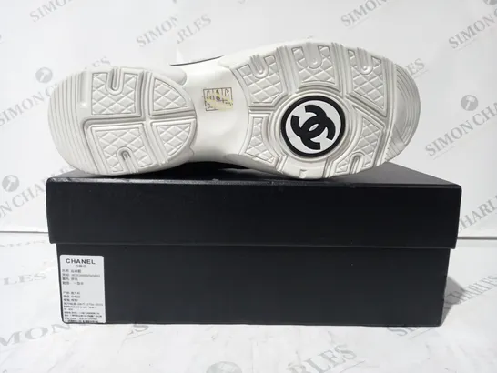 BOXED PAIR OF CHANEL QUILTED FABRIC & SUEDE CALFSKIN SHOES IN GREY EU SIZE 45