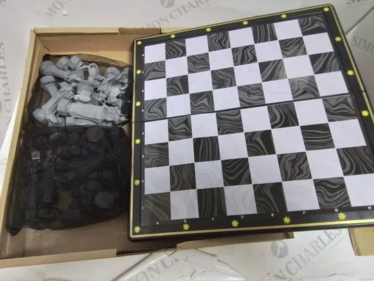 BOXED HARRY POTTER MAGNETIC FOLDABLE CHESS GAME RRP £49.99