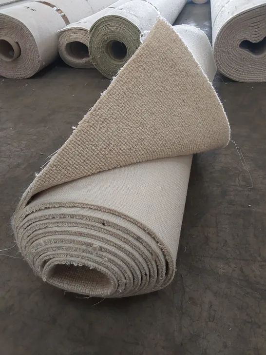 ROLL OF QUALITY RARE BREEDS LOOP LINEN CARPET // SIZE: APPROX 1.11 X 3m