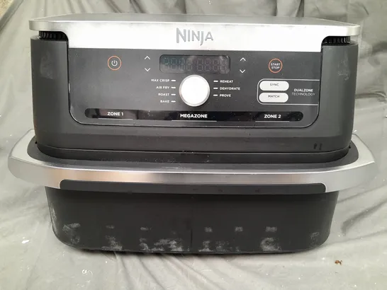 BOXED NINJA 10.4L FOODI FLEXDRAWER DUAL AIR FRYER IN BLACK AF500UK