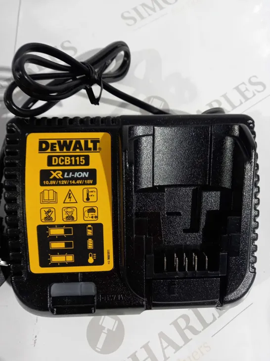 DEWALT DCB115 XR LI-ION CHARGER / 10.8V / 12V / 14.4 / 18V /  