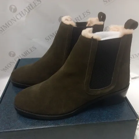 BOXED ELLIN SUEDE OLIVE ANKLE BOOTS - SIZE 6