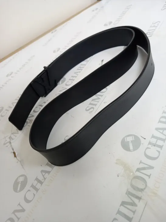 LOUIS VUITTON BLACK FAUX LEATHER BELT 