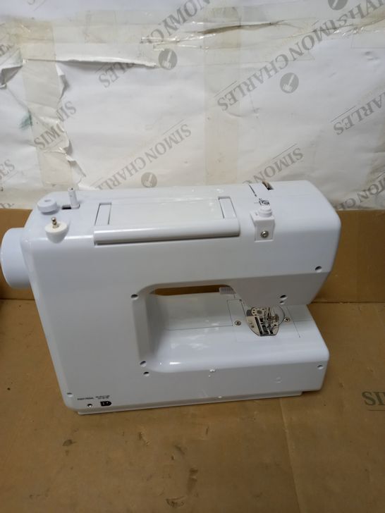 BROTHER AE1700 SEWING MACHINE