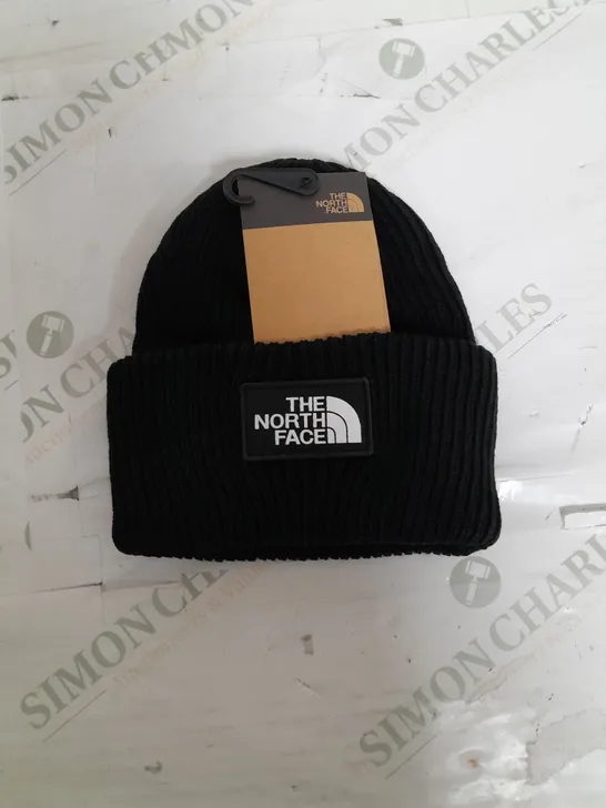 THE NORTH FACE BLACK BEANIE 