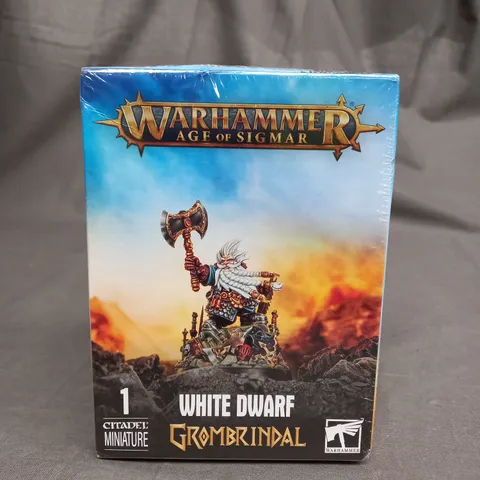 BOXED AND SEALED WARHAMMER AGE OF SIGMAR - WHITE DWARF