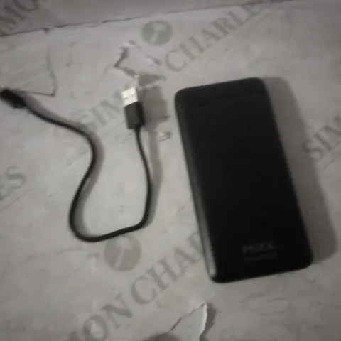 MIXX C10 3 PORT POWER BANK 