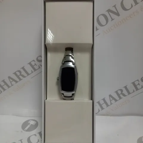 BOXED DESIGNER STAINLESS STEEL STRAP SMART WATCH 