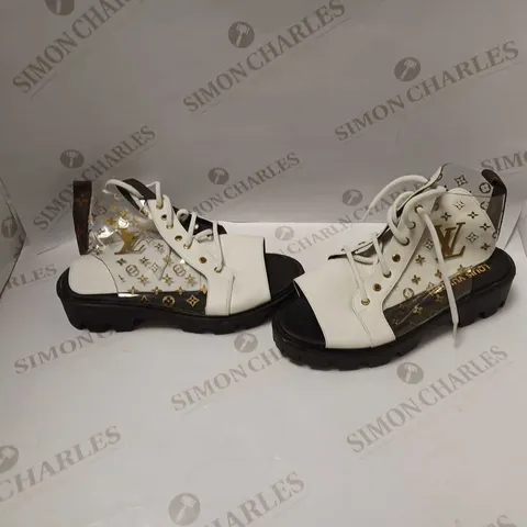 SANDAL BOOTS IN THE STYLE OF LOUIS VUITTON SIZE 38