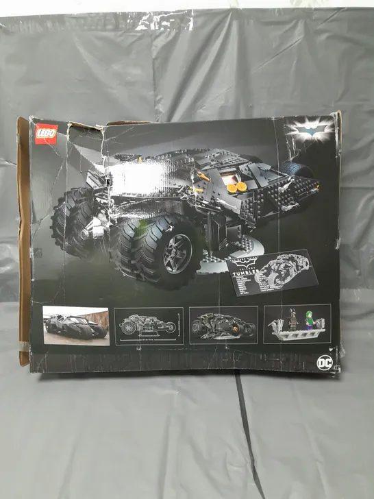 BOXED LEGO 76240 BATMAN THE DARK KNIGHT TRILOGY BATMOBILE TUMBLER 76240 RRP £229.99