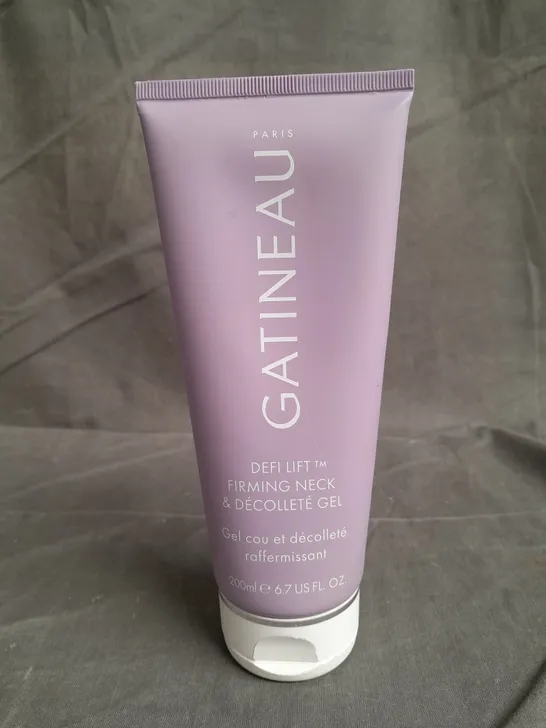 GATINEAU SUPERSIZE DEFI LIFT FIRMING NECK & DECOLLETE GEL 200ML