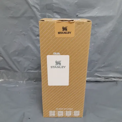 BOXED AND SEALED STANLEY FLIP STRAW TUMBLER BOTTLE 