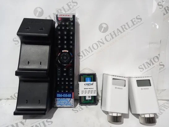 APPROXIMATELY 10 ASSORTED HOUSEHOLD ITEMS TO INCLUDE UNIVERSAL LCD/LED TV REMOTE, MEMORY MODULE, ETC