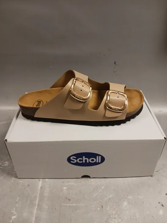 BOXED PAIR OF SCHOLL LEATHER SOFTSTEP OPEN TOE SHOES - 7