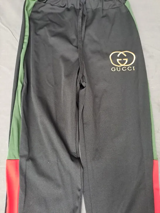 GUCCI JOGGERS IN BLACK/GREEN/RED SIZE SMALL