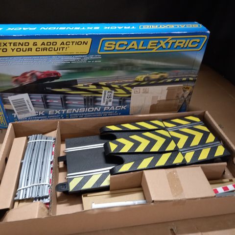 SCALEXTRIC TRACK EXTENSION PACK