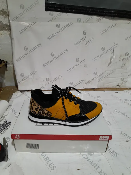 BOXED RIEKER TRAINERS YELLOW, BLACK AND WHITE SIZE 8.5